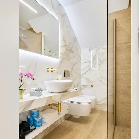 Villa The Twins 1 Luxury Ceccarini - Lungomare Parcheggio Privato *