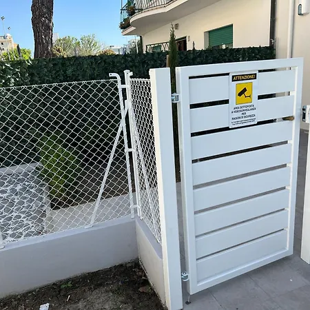 The Twins 1 Luxury Ceccarini - Lungomare Parcheggio Privato Riccione