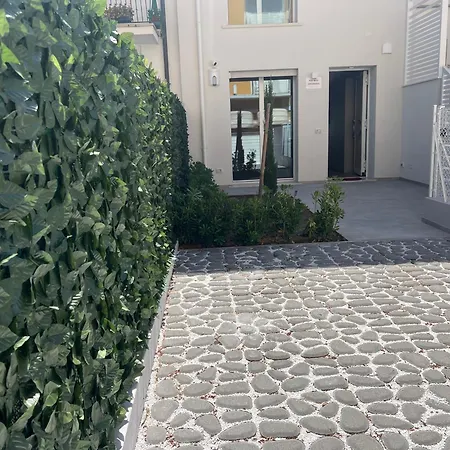 The Twins 1 Luxury Ceccarini - Lungomare Parcheggio Privato *