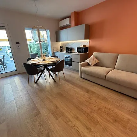 Villa The Twins 1 Luxury Ceccarini - Lungomare Parcheggio Privato