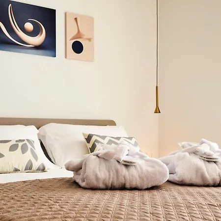 The Twins 1 Luxury Ceccarini - Lungomare Parcheggio Privato *