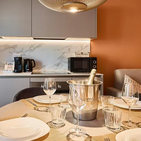 Villa The Twins 1 Luxury Ceccarini - Lungomare Parcheggio Privato Riccione