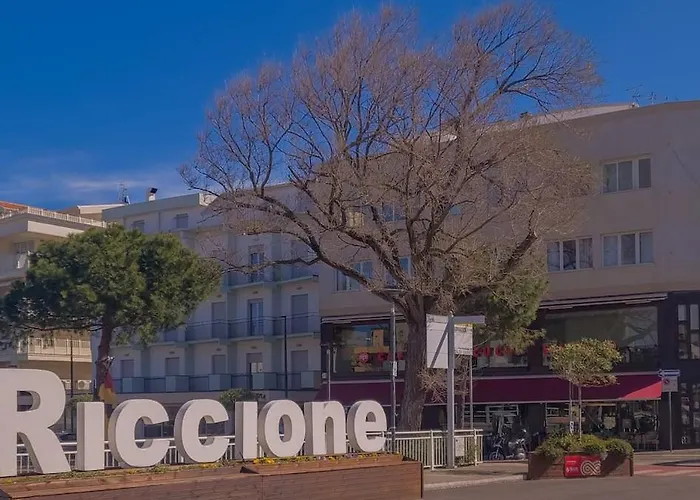 The Twins 1 Luxury Ceccarini - Lungomare Parcheggio Privato *