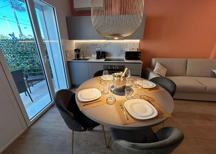 فيلة The Twins 1 Luxury Ceccarini - Lungomare Parcheggio Privato ريتشيوني