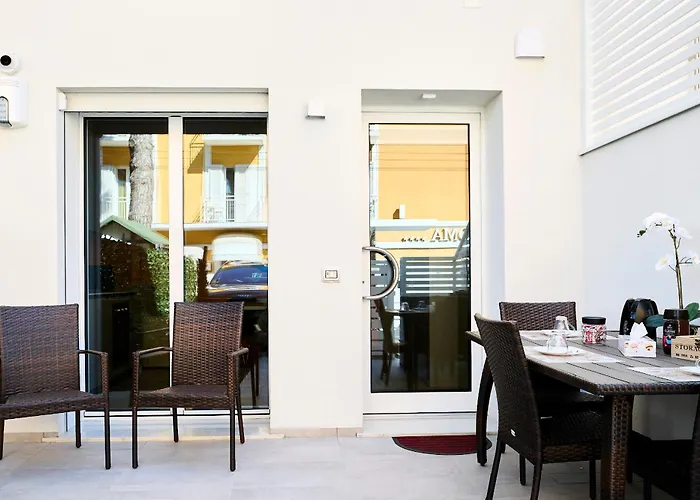 The Twins 1 Luxury Ceccarini - Lungomare Parcheggio Privato ريتشيوني